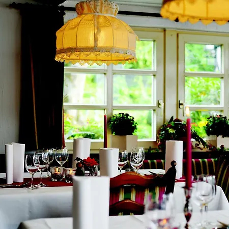 Forellenhof Poggel Эслоэ