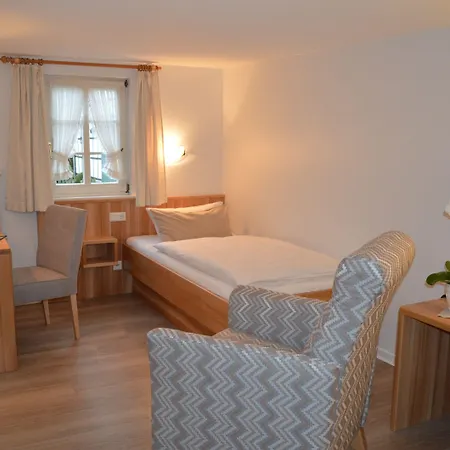 Konukevi Forellenhof Poggel
