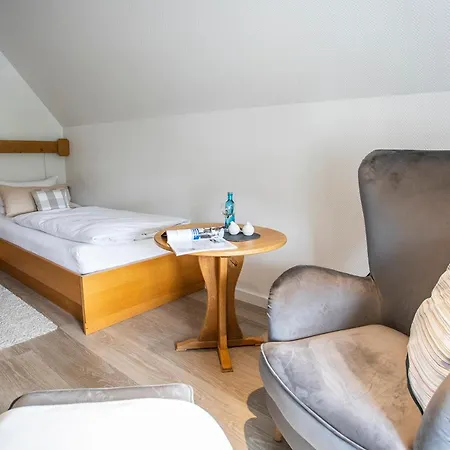 Forellenhof Poggel Эслоэ